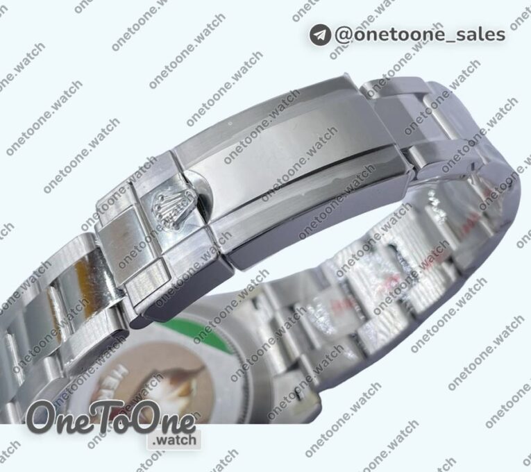 Реплика часов Rolex Daytona 116520 Top-tier Копия один в один 904L Stainless steel Case and Bracelet White&Black Dial V2