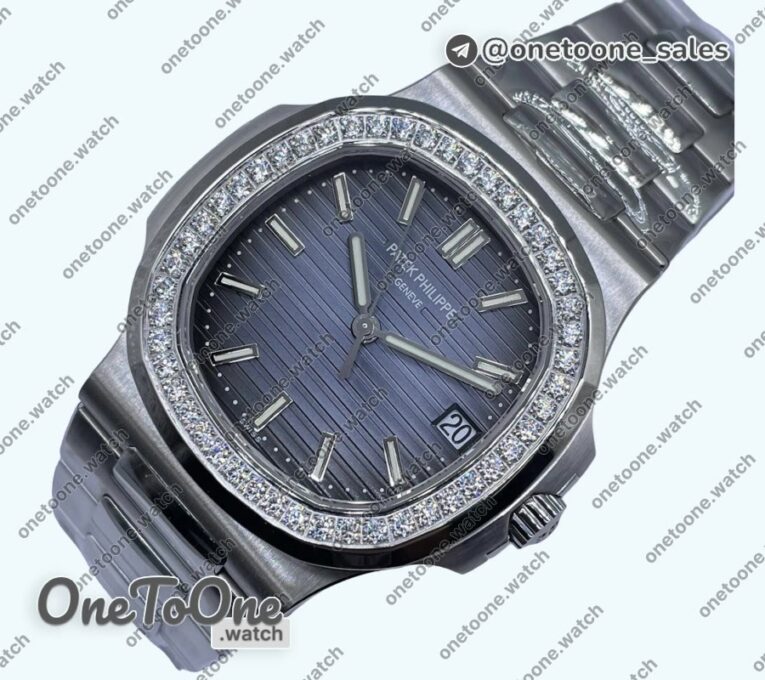 Реплика часов Patek Philippe Nautilus Jumbo 5713 Super Rep Top-tier Копия один в один Blue Textured Dial Stainless steel Bracelet