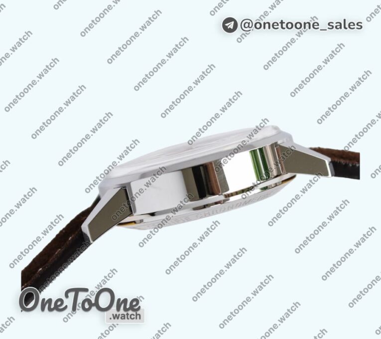 Реплика часов Breitling Top Time Chrono Stainless steel Top-tier Копия один в один White Dial Brown Leather Strap BLS
