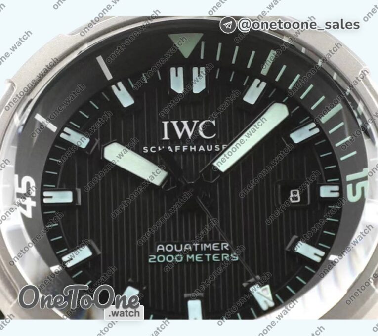 Реплика часов Iwc Aquatimer IW358002 Stainless steel Top-tier Копия один в один Black Dial White Sticks Markers on Black Rubber Strap