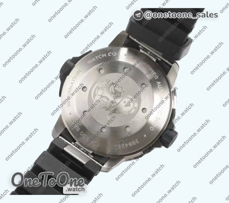 Реплика часов Iwc Aquatimer IW358002 Stainless steel Top-tier Копия один в один Black Dial White Sticks Markers on Black Rubber Strap