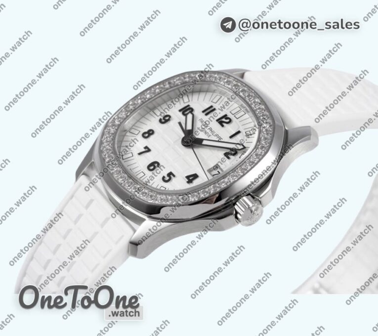 Реплика часов Patek Philippe Aquanaut 5067A Stainless steel Top-tier Копия один в один White Textured Dial Rubber Strap AE23