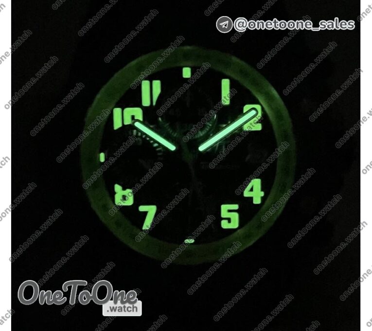 Реплика часов Audemars Piguet Royal Oak Offshore Bumble Bee Forged Carbon Top-tier Копия один в один Black Dial on Leather Strap J