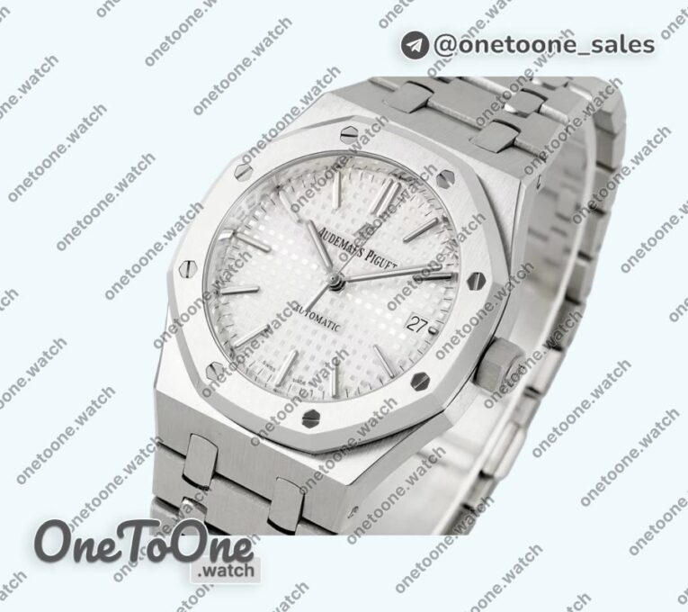 Реплика часов Audemars Piguet Royal Oak 37mm 15450 Stainless steel Case White Dial Bracelet