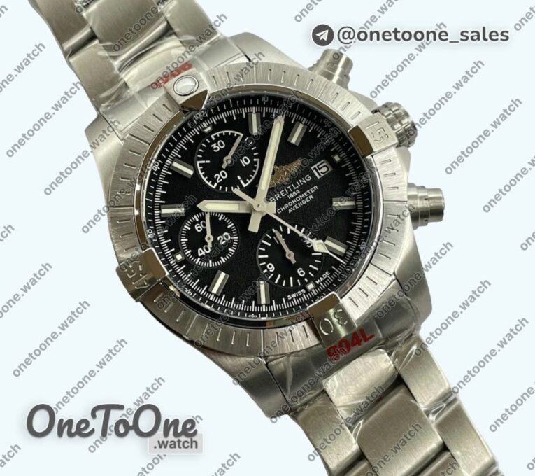 Реплика часов Breitling Avenger II Chronograph 43mm Stainless steel Top-tier Копия один в один Black Dial Stainless steel Bracelet O