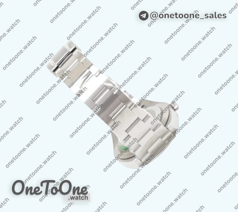 Реплика часов Rolex Oyster Perpetual 114300 39mm Black&White Dial Oyster Bracelet