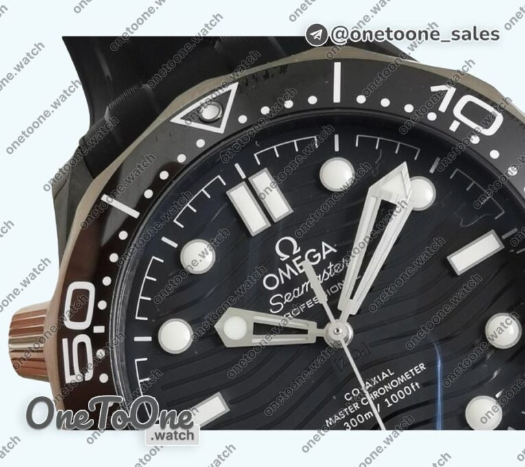 Реплика часов Omega Seamaster 300m Ceramic Diver Black Dial Rubber Strap Asia 8806