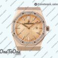 Реплика часов Audemars Piguet Royal Oak Lady 33mm Rose gold Top-tier Копия один в один Rose gold Dial Diamonds Bezel Rose gold Bracelet ETA Quartz