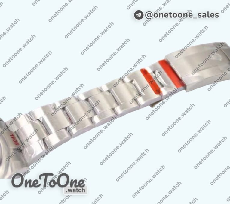 Реплика часов Rolex Oyster Perpetual 124300 41mm Blue&Black&Silver Dials Jubilee Bracelet