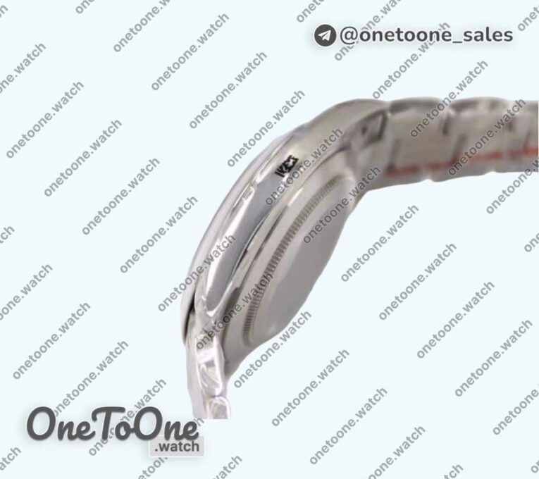 Реплика часов Rolex Oyster Perpetual 124300 41mm Blue&Black&Silver Dials Jubilee Bracelet