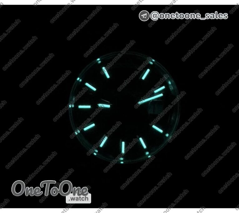 Реплика часов Rolex DayDate 40 Stainless steel Top-tier Копия один в один 904L Steel Black Dial Stick Marker on President Bracelet V5 (Увеличенный вес)