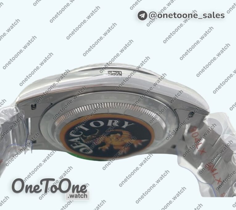 Реплика часов Rolex DayDate 40 Stainless steel Top-tier Копия один в один 904L Steel Black Dial Stick Marker on President Bracelet V5 (Увеличенный вес)