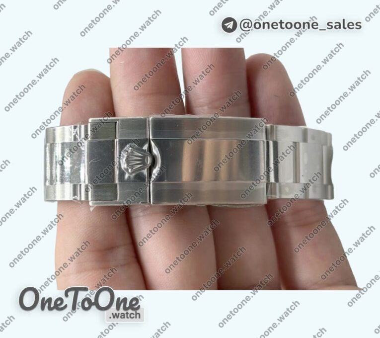 Реплика часов Rolex T-Master II V2 126710 BLRO Blue/Red Ceramic Top-tier Копия один в один Black Dial on Jubilee Bracelet CHS