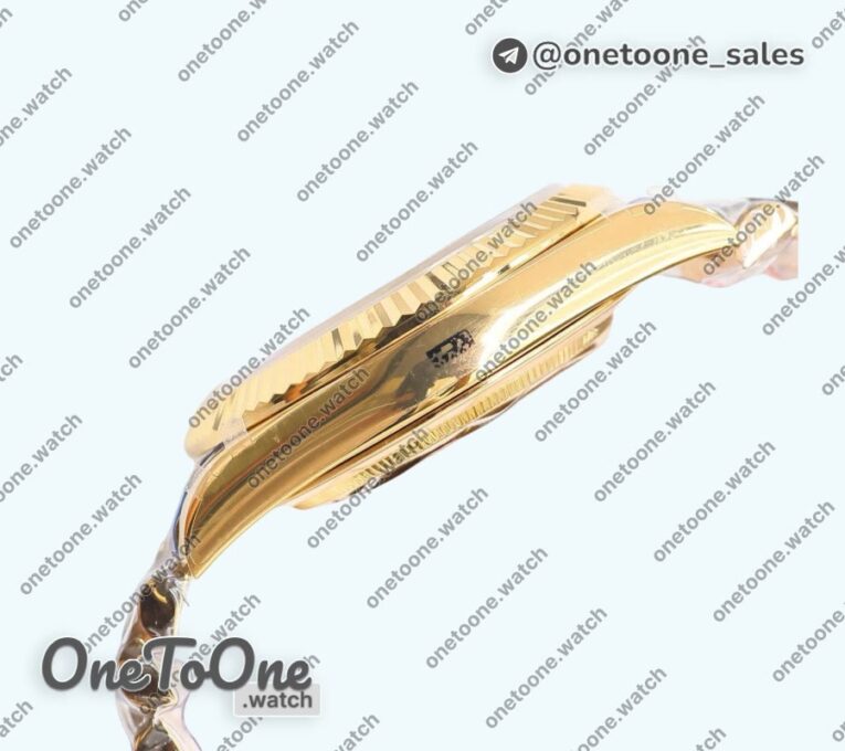 Реплика часов Rolex DayDate 40 Yellow gold Top-tier Копия один в один 904L Steel Green Dial Roman Marker on President Bracelet V5 (Увеличенный вес)