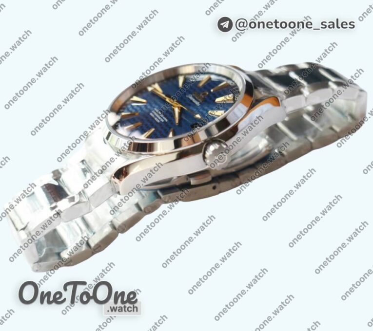 Реплика часов Omega Aqua Terra 150M Stainless steel Top-tier Копия один в один Blue Wave Textured Dial on Stainless steel Bracelet