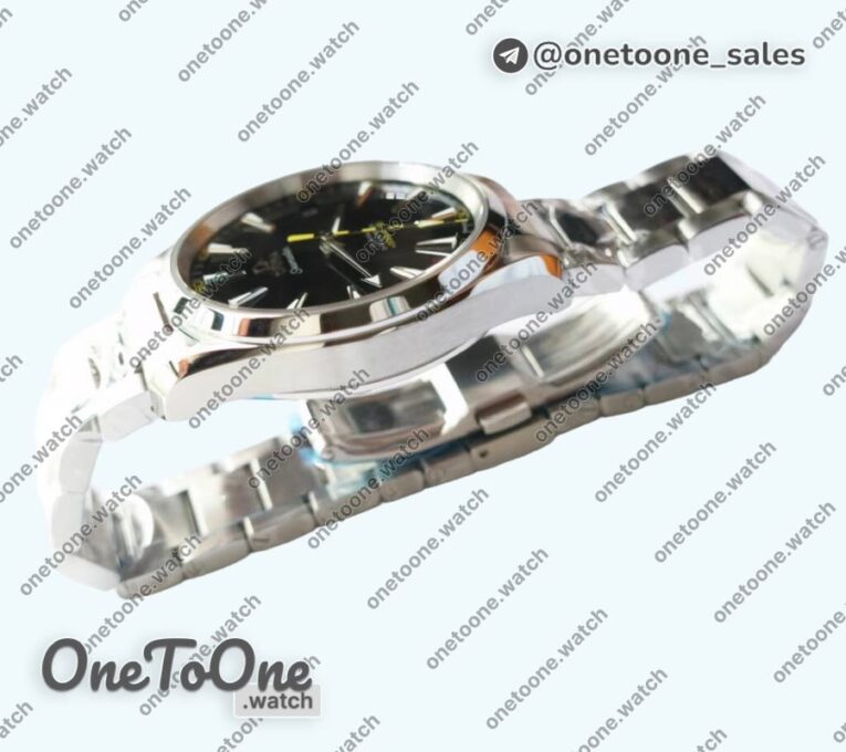 Реплика часов Omega Aqua Terra 150M Stainless steel Top-tier Копия один в один Black Textured Dial Yellow Number on Stainless steel Bracelet