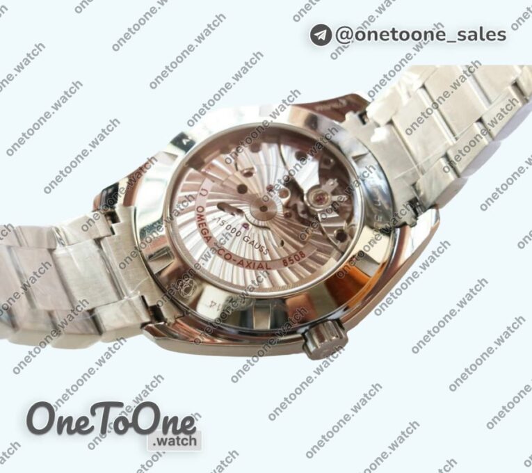 Реплика часов Omega Aqua Terra 150M Stainless steel Top-tier Копия один в один Black Textured Dial Yellow Number on Stainless steel Bracelet