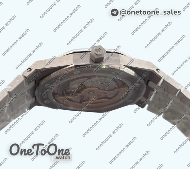 Реплика часов Audemars Piguet Royal Oak 15202 39mm Titanium Top-tier Копия один в один Blue Textured Dial on Stainless steel Bracelet
