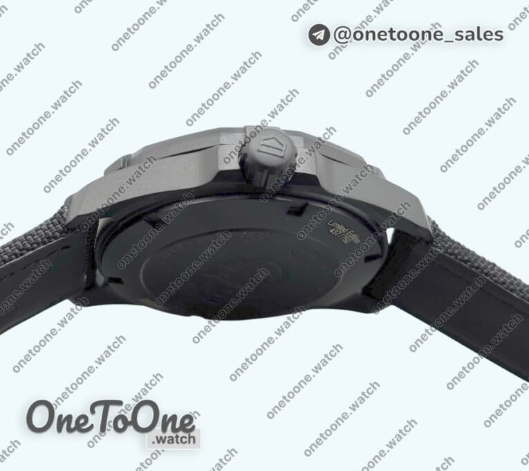 Реплика часов Tag Heuer Aquaracer Calibre 5 PVD 41mm Top-tier Копия один в один Carbon/Gold Dial on Black Nylon Strap T SW200