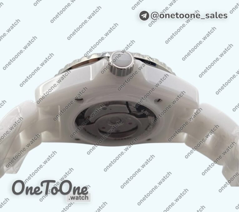 Реплика часов Chanel J12 33mm White Ceramic Top-tier Копия один в один White Dial Number Markers on Bracelet H .2