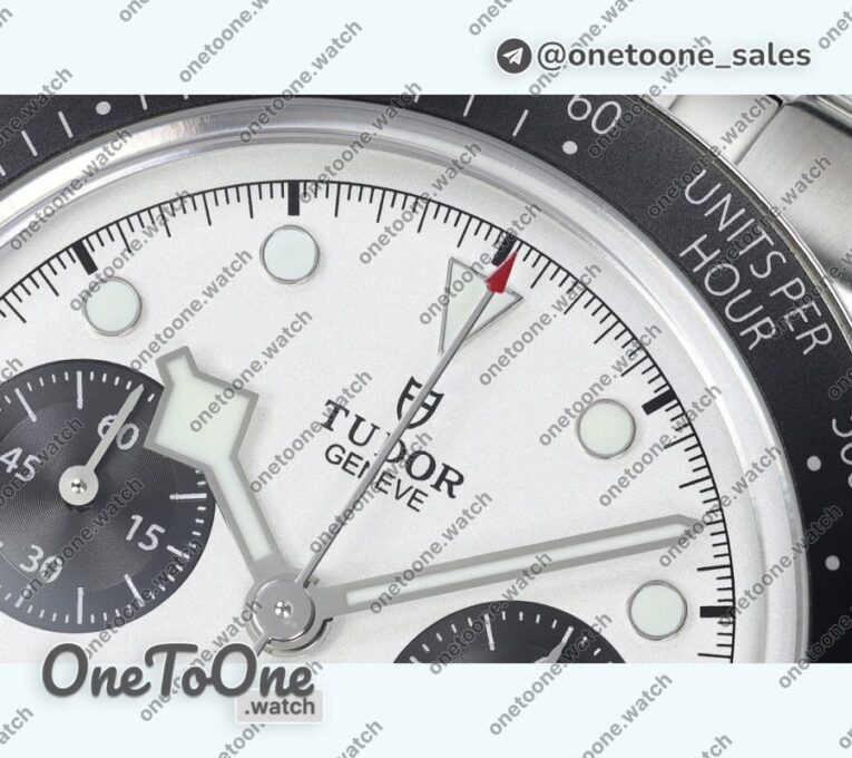 Реплика часов Tudor Black Bay Chrono Stainless steel Top-tier Копия один в один White Dial On Stainless steel Jubilee Bracelet DD7750