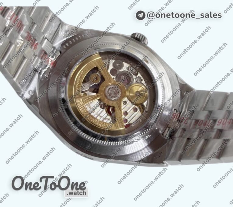 Реплика часов Rolex Land Dweller 127334 904L Stainless steel White Dial On Stainless steel Bracelet E