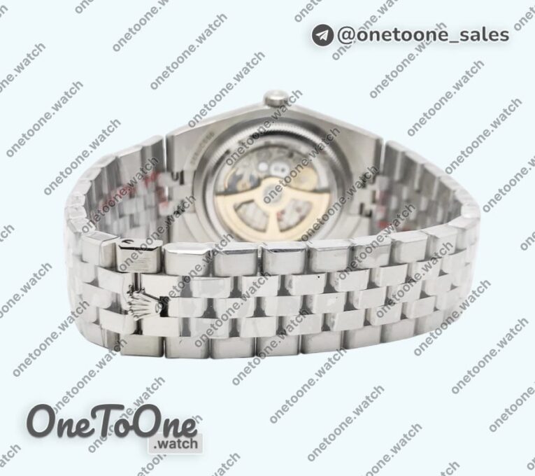 Реплика часов Rolex Land Dweller 127334 904L Stainless steel White Dial On Stainless steel Bracelet E