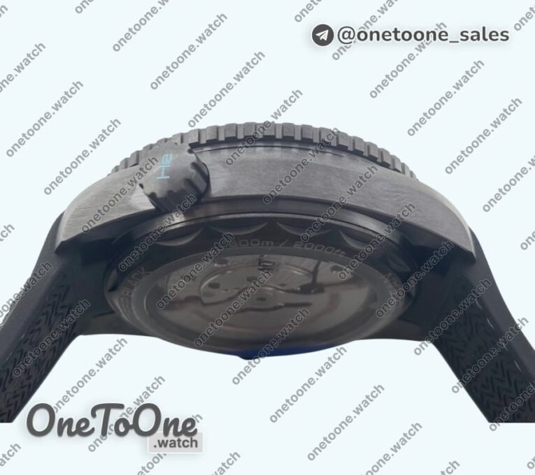 Реплика часов Omega Planet Ocean 45.5mm T Worldtimer Real Ceramic Top-tier Копия один в один Black/blue Dial On Black Rubber Strap 8938