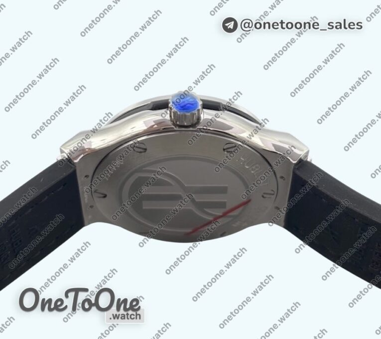 Реплика часов Hublot Classic Fusion 33mm Stainless steel Top-tier Копия один в один Black Dial Diamonds Bezel Gummy Strap Swiss