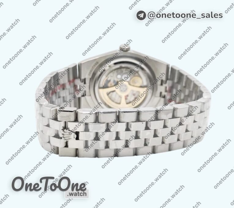 Реплика часов Rolex Land Dweller 127236 Увеличенный вес Stainless steel Ice Blue Dial On Stainless steel Bracelet