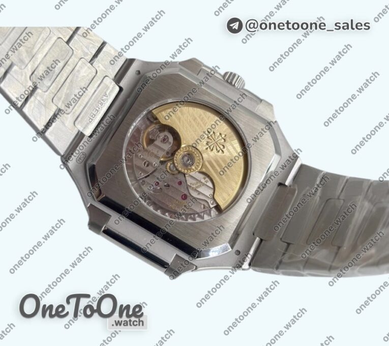 Реплика часов Patek Philippe Cubitus 5821 Stainless steel Top-tier Копия один в один Blue Dial on Stainless steel Bracelet