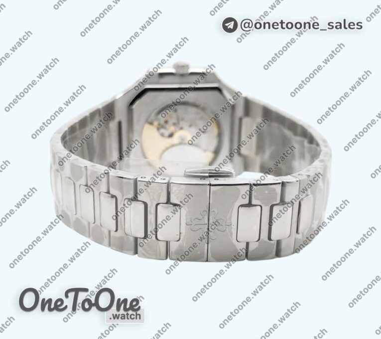 Реплика часов Patek Philippe Cubitus 5821 Stainless steel Top-tier Копия один в один Blue Dial on Stainless steel Bracelet