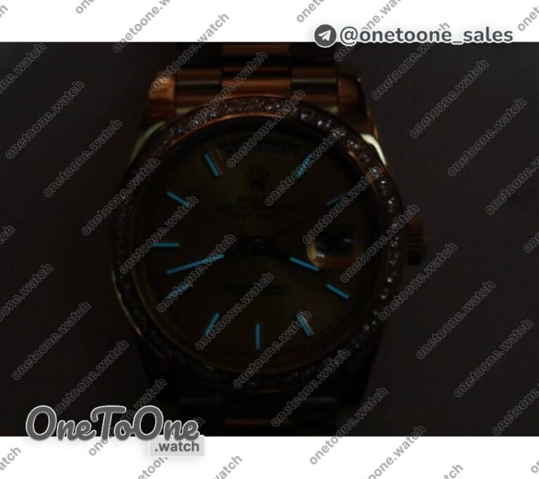 Реплика часов Rolex DayDate 36mm Diamonds Bezel Pres Yellow gold Gold Dial Stick Marker Bracelet