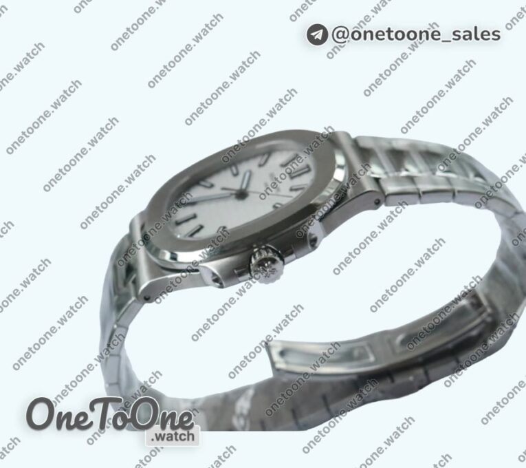 Реплика часов Patek Philippe Nautilus 5711/1A Top-tier Копия один в один White Textured Dial Stainless steel Bracelet 324CS V4