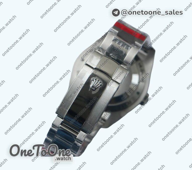Реплика часов Rolex Milgauss 116400 GV Green Sapphire 904L Top-tier Копия один в один Black Dial Stainless steel Bracelet D