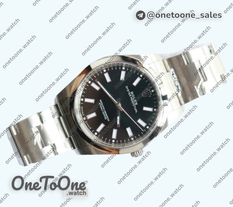 Реплика часов Rolex Oyster Perpetual 114300 39mm Black&White Dials Bracelet
