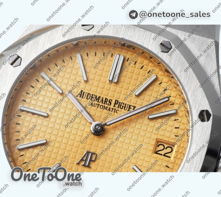 Реплика часов Audemars Piguet Royal Oak Jumbo 15202 39mm Stainless steel Salmon Dial Bracelet
