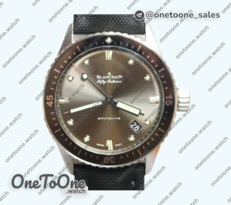 Реплика часов Blancpain Fifty Fathoms Bathyscaphe 43mm Stainless steel Top-tier Копия один в один Gray Dial Sail-canvas Strap
