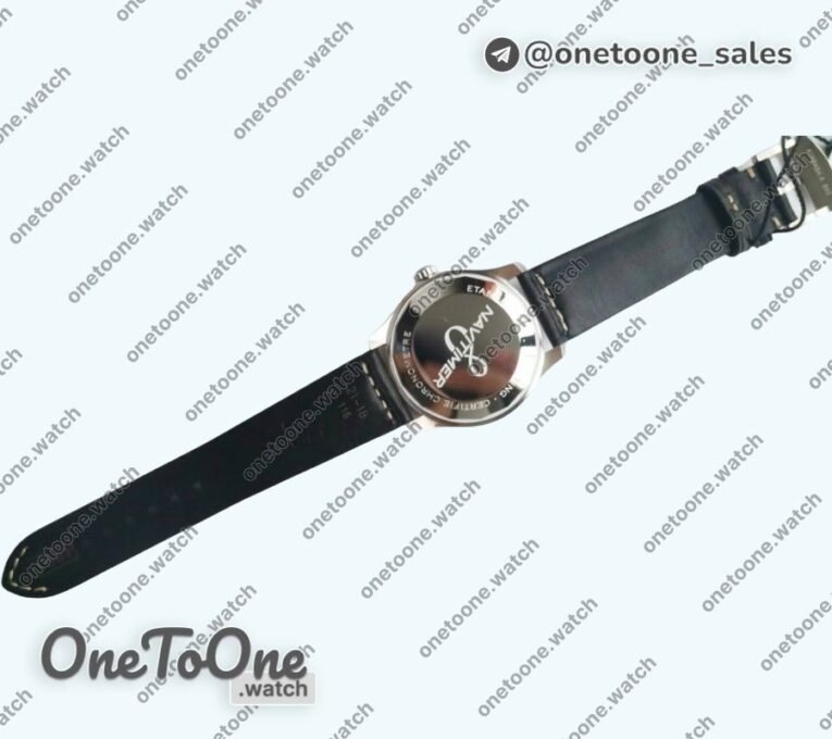 Реплика часов Breitling Navitimer 8 Automatic 41mm Top-tier Копия один в один Black Dial Leather Strap
