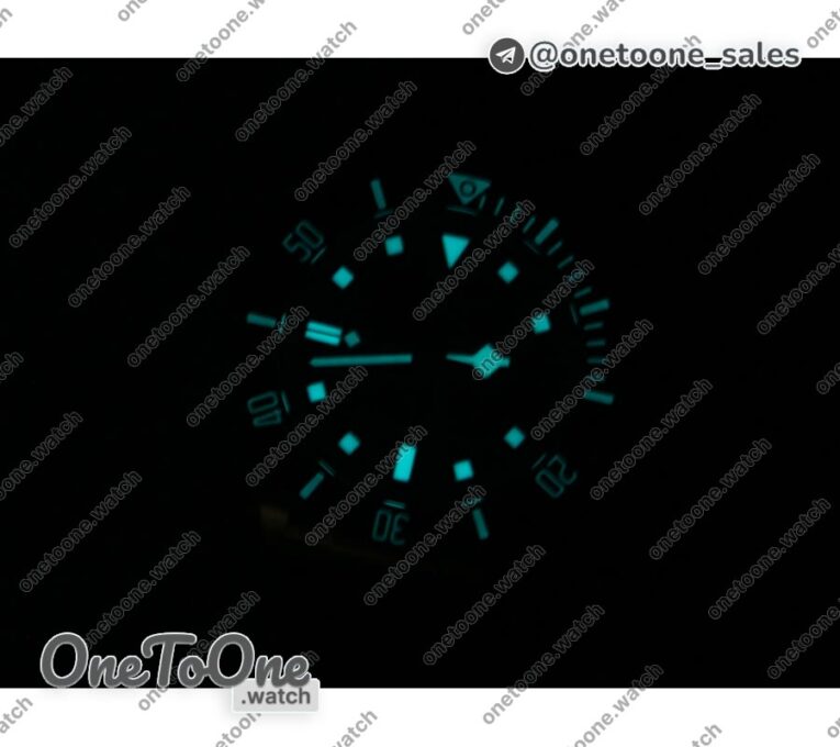 Реплика часов Tudor Pelagos Titanium Case Black&Blue Dials Bracelet V5 Asia 2824