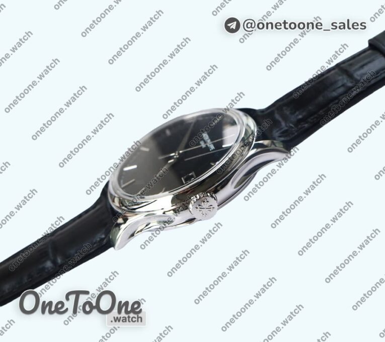 Реплика часов Patek Philippe Calatrava 5227 Stainless steel Top-tier Копия один в один Black&White Dial Black Leather Strap 324CS 3KF