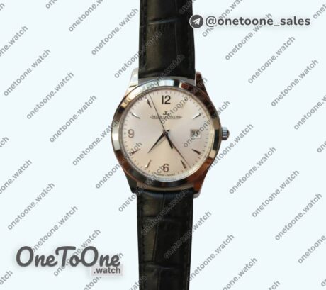 Реплика часов Jaeger-lecoultre Master Control Date 1548420 Stainless steel Top-tier Копия один в один Silver&Black Dial on Black Leather Strap