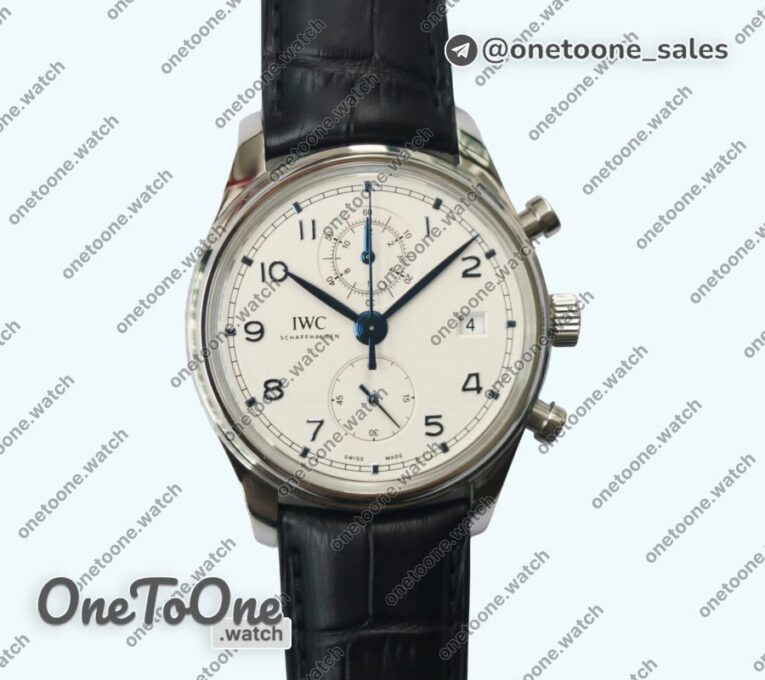 Реплика часов Iwc Portugieser Chrono Classic 42 IW390406 Stainless steel Top-tier Копия один в один White dial Blue Num Leather Strap