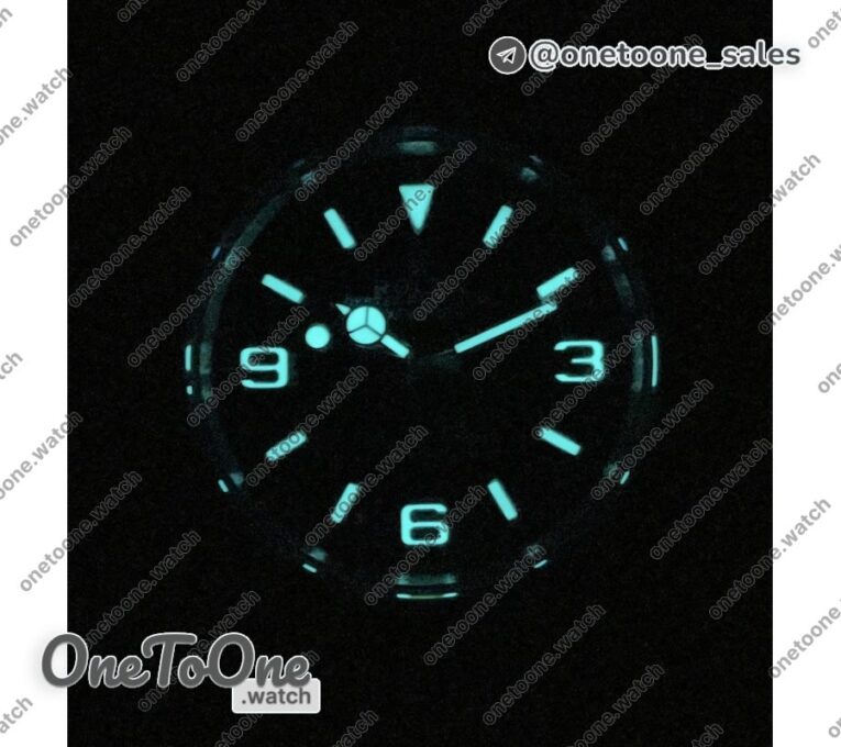 Реплика часов Rolex Explorer 1 124270 36mm 904L Stainless steel/Stainless steel Black Dial Asia 3230