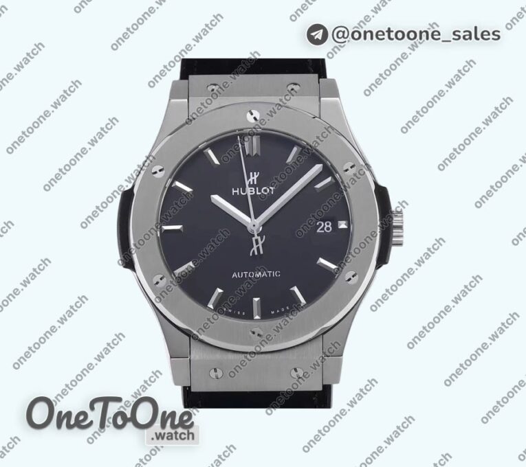 Реплика часов Hublot Classic Fusion 42mm Stainless steel Top-tier Копия один в один Black Dial On Black Gummy Strap Asian HB1112